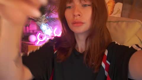 Nicol Moonn online show from 02.03.26