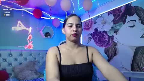 nicol_ross19 online show from 02.24.26