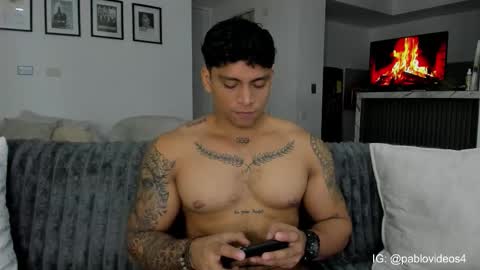 Snapshot of nicolas_montoya chatting on 02.04.26 nicolas_montoya online show from 02.04.26