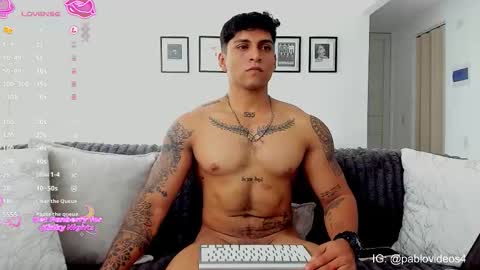 Snapshot of nicolas_montoya chatting on 02.26.26 nicolas_montoya online show from 02.26.26