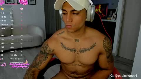 Snapshot of nicolas_montoya chatting on 04.03.26 nicolas_montoya online show from 04.03.26