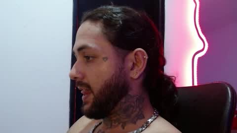 nicolas online show from 12.10.24