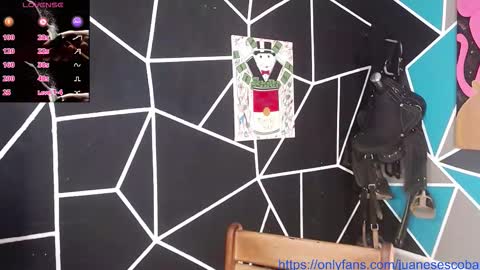 nicolas online show from 10.21.25