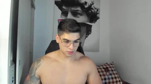 Snapshot of nicolasmuscle chatting on 12.12.24 Andres online show from 12.12.24