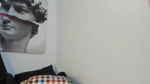 Snapshot of nicolasmuscle chatting on 12.13.24 Andres online show from 12.13.24