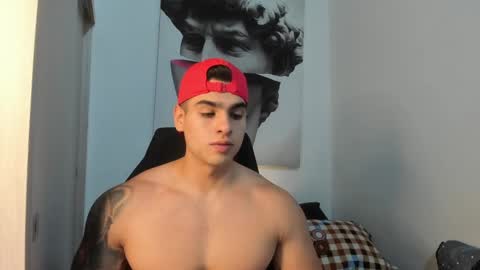 Snapshot of nicolasmuscle chatting on 12.23.24 Andres online show from 12.23.24