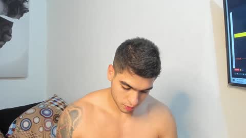 Snapshot of nicolasmuscle chatting on 01.08.25 Andres online show from 01.08.25