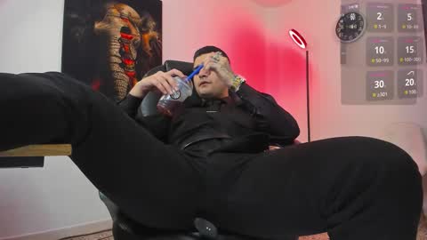 Snapshot of nicolass_fellener chatting on 10.05.25 Nicolas Fellener online show from 10.05.25