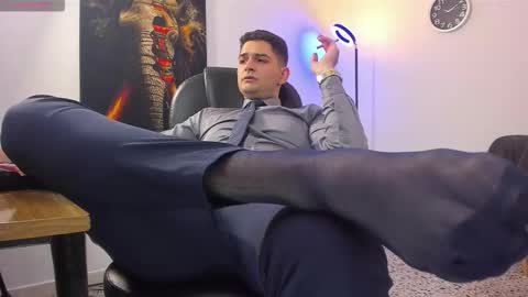 Snapshot of nicolass_fellener chatting on 10.12.25 Nicolas Fellener online show from 10.12.25