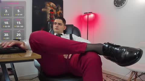 Snapshot of nicolass_fellener chatting on 10.21.25 Nicolas Fellener online show from 10.21.25