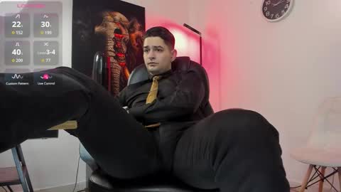 Snapshot of nicolass_fellener chatting on 11.10.25 Nicolas Fellener online show from 11.10.25