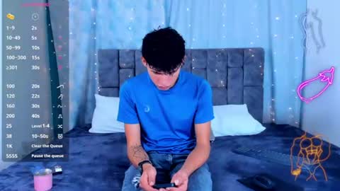 Snapshot of nicolastorres__ chatting on 06.17.26 nicolastorres__ online show from 06.17.26