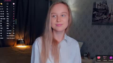 Snapshot of nicolavanderbie chatting on 11.04.25 Nicoletta online show from 11.04.25