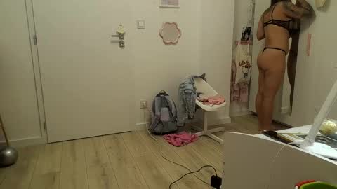 Secret Amateur HuGirl online show from 04.19.26