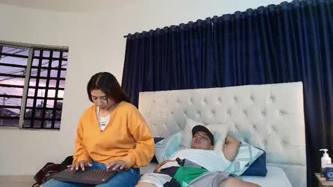 Nicole  Adam online show from 02.12.25