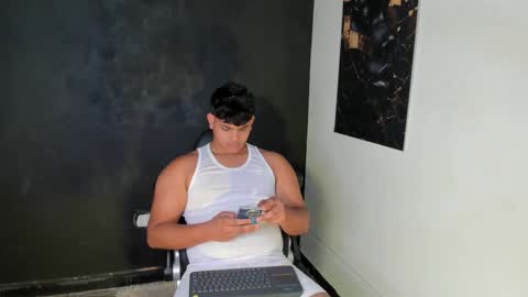 Snapshot of nicole_and_thiago1 chatting on 02.28.26 nicole_and_thiago1 online show from 02.28.26