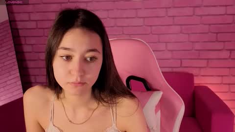 Snapshot of nicole_brownie chatting on 02.05.26 Nicole online show from 02.05.26