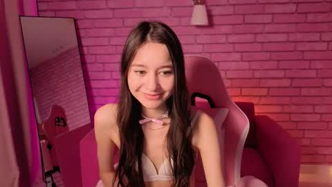 Nicole online show from 05.15.26