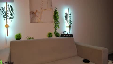 GMT7TueWedThSu 0300am-0900am. Sa 1000am-0400pm online show from 11.17.25