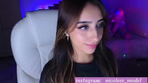 Snapshot of nicole_edwards chatting on 11.08.25 Nicole online show from 11.08.25