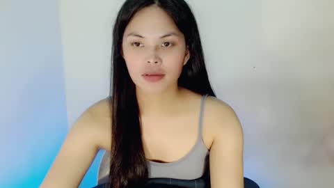 nicole_kiss01 online show from 12.15.24