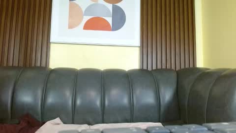 Nicole Ramires online show from 01.31.26