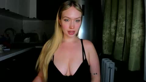 Nicole online show from 09.27.25