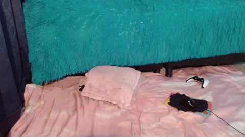  Anna Nicole  online show from 09.27.25