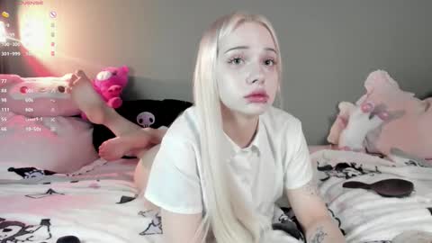 Mary online show from 11.15.25