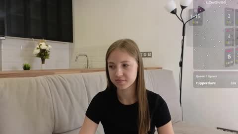 Nicole  online show from 10.07.25