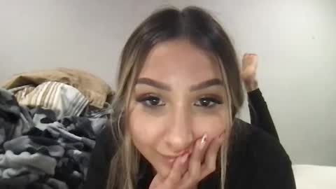 Snapshot of nicolelovesyou444 chatting on 02.12.25 nicolelovesyou444 online show from 02.12.25