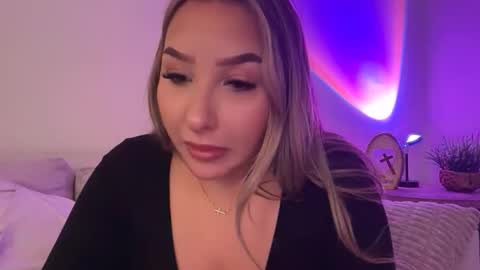 Snapshot of nicolelovesyou444 chatting on 04.30.26 nicolelovesyou444 online show from 04.30.26