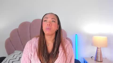 NICOLE online show from 01.10.26