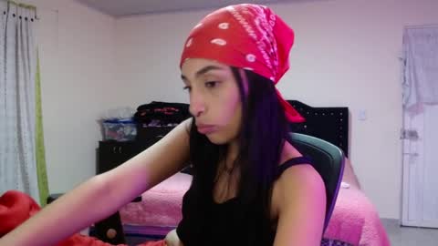 Nicole online show from 12.18.25