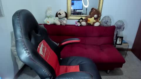 Nicolettcolin  online show from 12.09.24