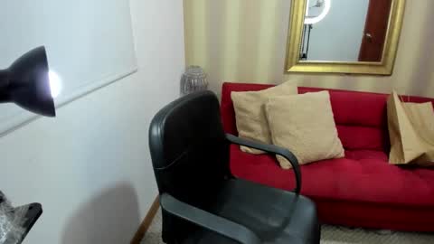 Nicolettcolin  online show from 12.03.25