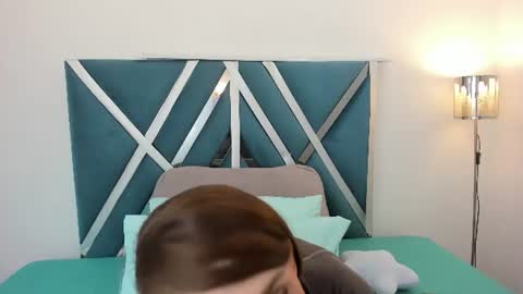 nicoll_89 online show from 06.14.26