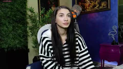 Nicolle online show from 12.03.25