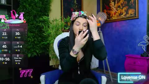 Nicolle online show from 03.27.26