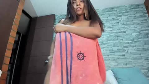 nicollesofia3 online show from 03.02.25