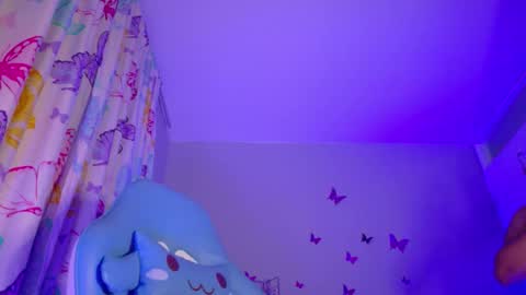Nicolle Miley online show from 05.17.26