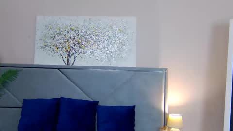 NicolRos online show from 10.15.25