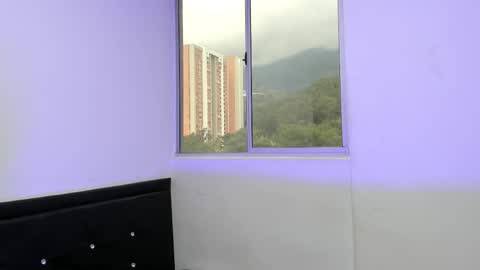 Nicol online show from 12.18.25