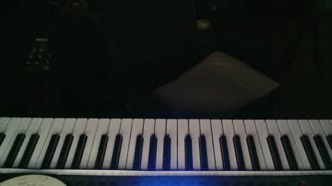Julian online show from 12.04.24
