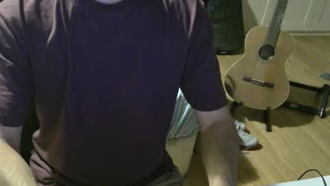 Julian online show from 10.05.25