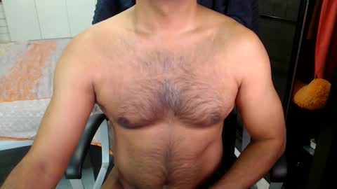 Snapshot of night_rider09711 chatting on 02.03.25 night_rider09711 online show from 02.03.25