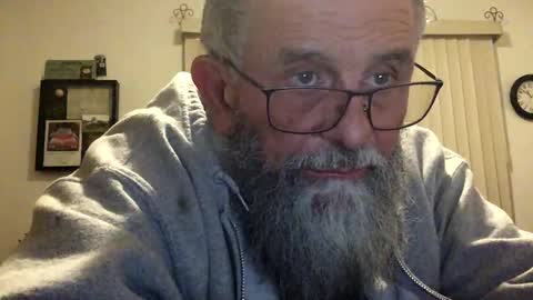 Snapshot of nightmoves1970 chatting on 11.04.25 nightmoves1970 online show from 11.04.25