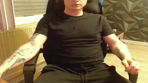 niglo620 online show from 04.18.26