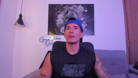 Snapshot of niickcooper chatting on 12.29.24 Niick online show from 12.29.24