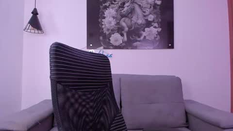 Snapshot of niickcooper chatting on 02.15.25 Niick online show from 02.15.25